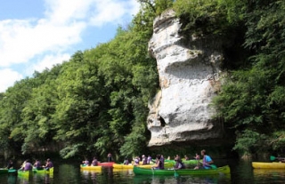  Paseo en canoa en grupo 